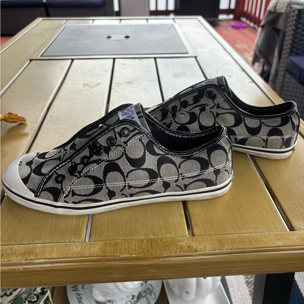 Coach slip on sneaker, black and white 
Size 8 1/2 B - Picture 3 of 10